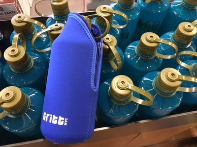 GRITT NYC Cozie for REI 32oz water bottle! - neoprene cozy - blue or red!