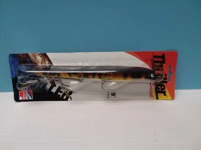 9 inch SUICK THRILLER MUSKY / MUSKIE LURE JERKBAIT - White Swirl Sides - NOC - Image 1 of 3