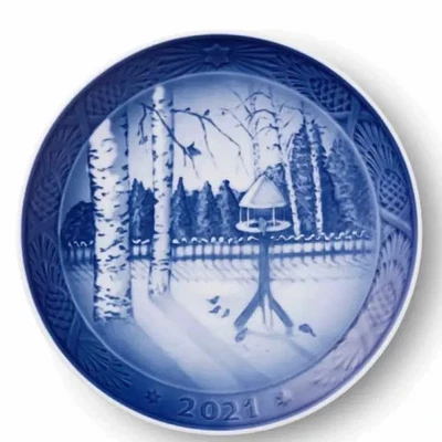 Piatto di Natale 2021 Royal Copenhagen - Immagine 1 di 2