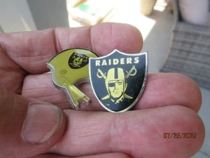 TWO RAIDERS TEAM NFL 2 BAR HELMET & SHIELD PINS. RARE. VINTAGE. 1980s - Picture 1 of 5