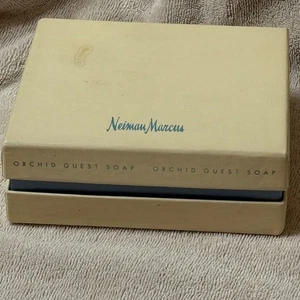 Vintage Neiman Marcus Orchidee duftende Gästeseifen 6er Set Neu im Karton - Luxus - Bild 1 von 5