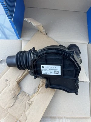 Actuador de embrague esclavo para Smart Fortwo operación de embrague OEM# 4512500062 Foto 1 de 4