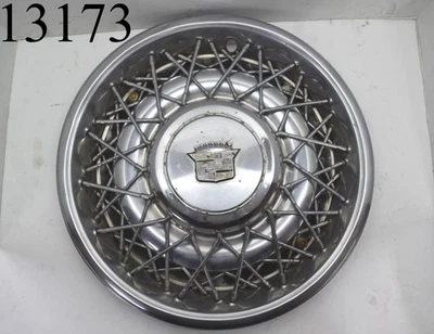 Cadillac Deville Fleetwood 1975 1985 tapacubos cubierta de rueda radios 15" 75 76 77 78 79 Foto 1 de 4