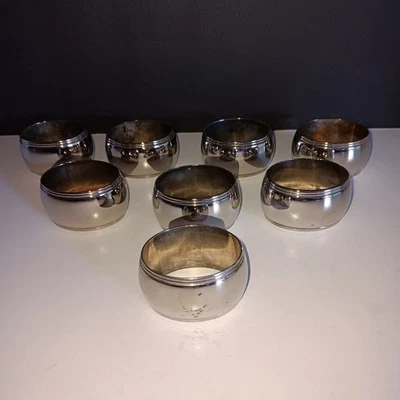 Napkin Rings. Set Of Eight. Good Condition.  Silver Plate. 1 Inch. - Image 1 of 4