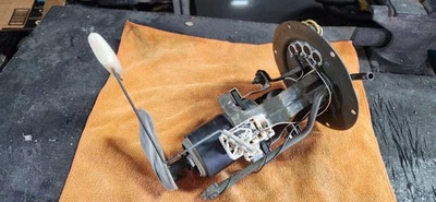 Bomba de combustible y unidad de envío Nissan 90-96 300zx OEM Foto 1 de 4