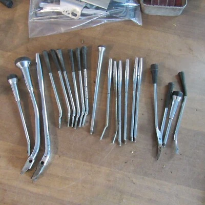 pontiac gto lemans grand prix firebird  catalina signal or shifter handle pick 1 Foto 1 de 4