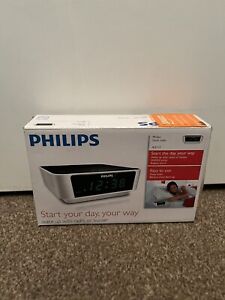 Philips AJ3112/05 Digital Display Alarm Clock Radio And Buzzer In Box