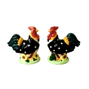 VINTAGE CERAMIC HAND PAINTED ROOSTER 3.5" SALT & PEPPER SHAKERS - NICE!! - Picture 1 of 3
