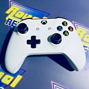Xbox White Wireless Controller - OEM One / Series X / S Model 1708 Tested - Picture 1 of 4
