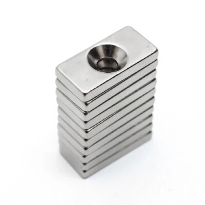 10 MAGNETI NEODIMIO 20x10x3 MM CALAMITA POTENTE FIMO CERAMICA CON FORO 4MM - Immagine 1 di 2