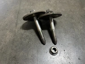 2008 2009-2013 Infiniti G37 Coupe Rear Differential Mounting Bolts Set OEM 1016 - Picture 1 of 5