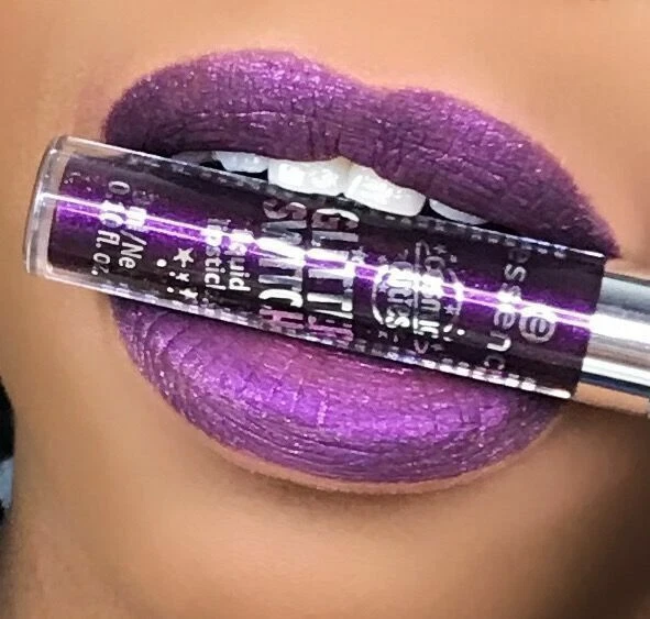 ESSENCE COMIC  CUTIES GLITTER SWITCH LIQUID LIPSTICK 04 SHIMMERING VIOLET - image 1 of 1