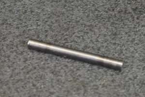 PIN,FLOAT KAWASAKI GPZ600R 86-87 92043-1148 23650 - Bild 1 von 3