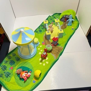 In The Night Garden Soft N Cosy World Playmat Playset 2007 Figures Bridge Train - Picture 1 of 14