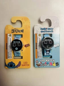 Neu in Verpackung Disney Stitch + Hello Kitty Friends LED-Uhr Posten Try Me Neu Versiegelt Kinder NEU - Bild 1 von 5