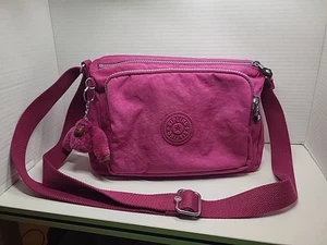 Bolso Bandolera Kipling Reth Fucsia Con Etiqueta Llavero Mono Karina - Imagen 1 de 14