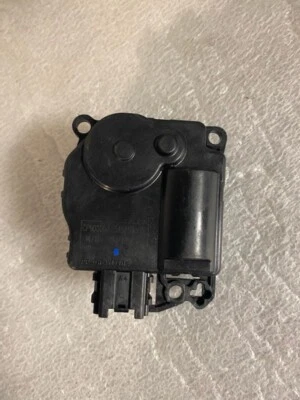 2011-2013 Jeep Grand Cherokee A/C HVAC Actuator New OE 545250008 - Image 1 of 3