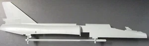 Dardo Delta Revell escala 1/48 F106 - Fuselaje lateral derecho del kit No. 85-5847 - Imagen 1 de 1