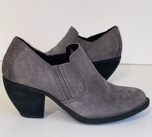 Born Fredrika Ankle Boots Women's Size 8 Grey Suede Western Look Stacked Heel - Picture 1 of 17