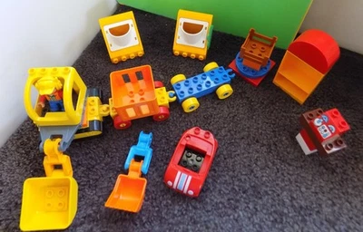 LEGO Duplo BULLDOZER/CRANE Construction Set w/ Extra Bucket, Worker, Cars, Bins - Image 1 of 4