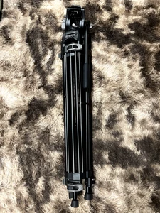 SIRUI 73" Video Tripod with Fluid Head, Heavy Duty Aluminum Alloy Tripod AVT 11 - Picture 1 of 4