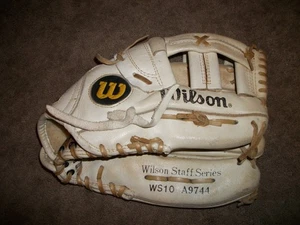 Guanto da baseball Wilson Staff Series bianco WS10 A9744 guanto da tiro destro - Foto 1 di 4