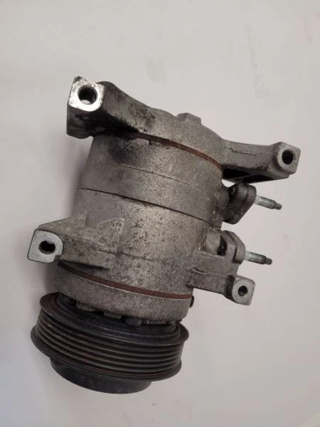 2011-2015 DODGE DURANGO AC Compressor Without Rear AC 68021637AG - Imagem 1 de 4