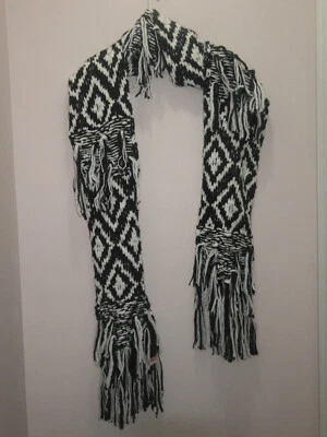 BCBGENERATION BUFANDA MUJER BLANCO Y NEGRO 100% ACRÍLICO TALLA OS Foto 1 de 3