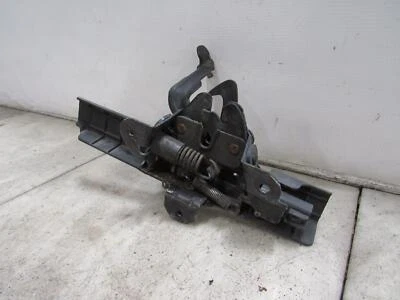 Cierre de capó KIA SEDONA 2015 Foto 1 de 4