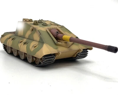 1/72 Artisan E100 Fire Lizard Heavy Destroyer World Of Tanks GreenFinished Model - Image 1 of 4