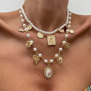 2Pcs/Set Pearl Pearl Chain Necklaces Butterfly Clavicle Choker Gifts - Picture 1 of 11