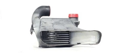 1990 年宾利 Turbo R 原始设备制造商中间冷却器散热器 ue71665 — 第 1/4 张图片