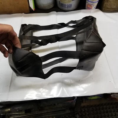 2006-2007 Skidoo Summit X REV HO 800 gas tank cover 513033075 - Image 1 of 4