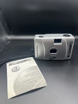 Vintage 1990's New BELL & HOWELL 35MM FILM Camera FOCUS FREE 28MM Lens - Image 1 of 2