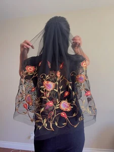 Embroidered BLACK SECRET GARDEN,Flower Embroidered Soft Tulle, Boho Wedding Veil - Picture 1 of 5