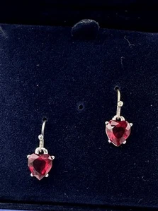 Swarovski Crystal Red Heart Shaped Earrings - Picture 1 of 13