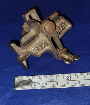 Старинный STANLEY 2 изделия чугун маленький зажим инструмент деревообработки доставка включена - Изображение 1 из 4