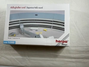 Herpa 519755 1:500 Airport departure halls round. (A) - Picture 1 of 2