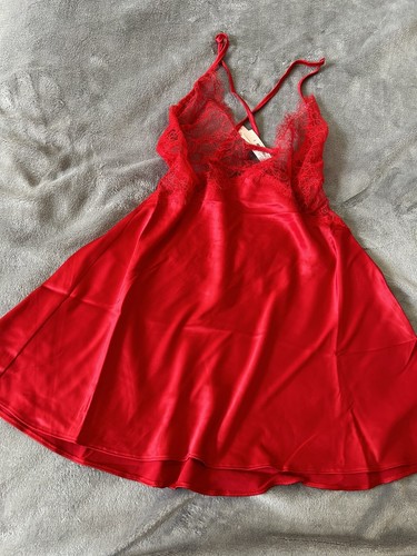 UNDERCOVER Nuovissima lingrie Victoria Secret Small