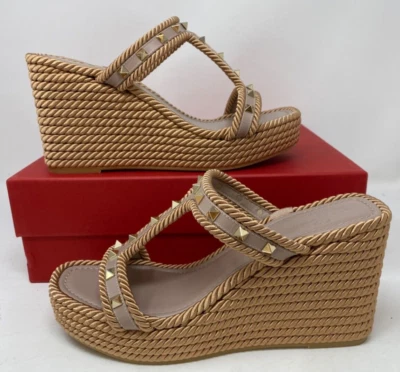 NUEVO EN CAJA SANDALIA CUÑA VALENTINO ROCKSTUD ANTORCHA SEDA CUERDA POUDRE P45 TALLA 41EU 11 EE. UU. Foto 1 de 4