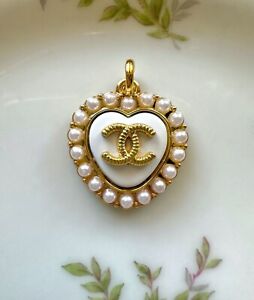 Gold White and Pearl Chanel Heart Zipper Pull Button Stamped Charm