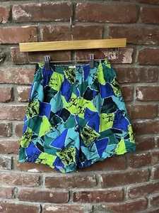 Vintage 90s Dinosaur AOP Shorts Fruit Of The Loom Youth L Colorful 100% Cotton - Picture 1 of 7