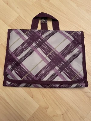 purple plaid 31 thirty-one hanging fold up makeup organizer - Image 1 of 4