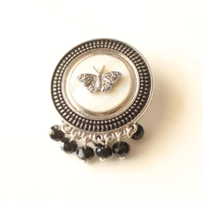 Nuevo Broche Prendedor Mariposa Concha Lia Sophia Colgante Regalo Moda Mujeres Joyería Foto 1 de 4