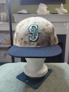 Seattle Mariners Desert Digital Camo/ Navy Blue New Era 59FIFTY Sz 7 5/8 - Picture 1 of 9