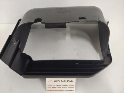 GENUINE  NEW SIDE STEP GARNISH  RH SUITS HYUNDAI 2010-2015 TRUCK HD45/HD65/HD75 - Image 1 of 4