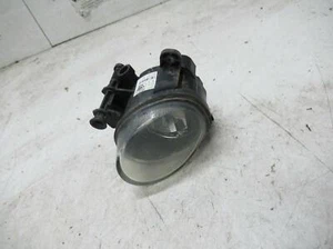 VOLKSWAGEN PASSAT RIGHT INDICATOR/FOG/SIDE BUMPER FOGLAMP, 3CC, SEDAN, 01/09-02/ - Picture 1 of 2