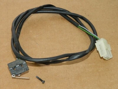 Interruptor de seguridad cilindro maestro embrague microinterruptor BMW R1200C R1100 R1150GS K1200 Foto 1 de 4