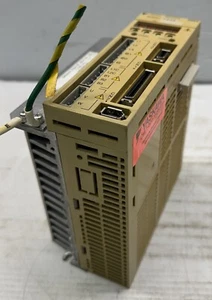 YASKAWA ELECTRIC SGDH-08AE SERVOPACK VERSTÄRKER SGDH08AE GEBRAUCHT - Bild 1 von 4