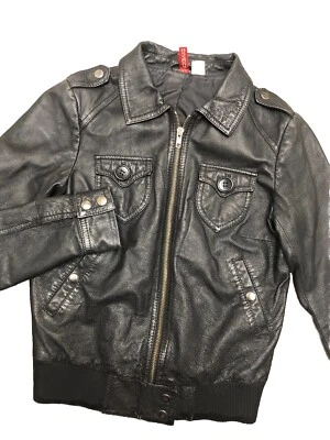 Chaqueta de cuero H&M Divided para mujer 4 ajustada corta bombardero negra brillante ajustada Foto 1 de 4